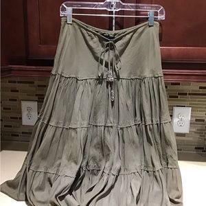 Express Drawstring Skirt 100% cotton Size Medium Women. Dark green color